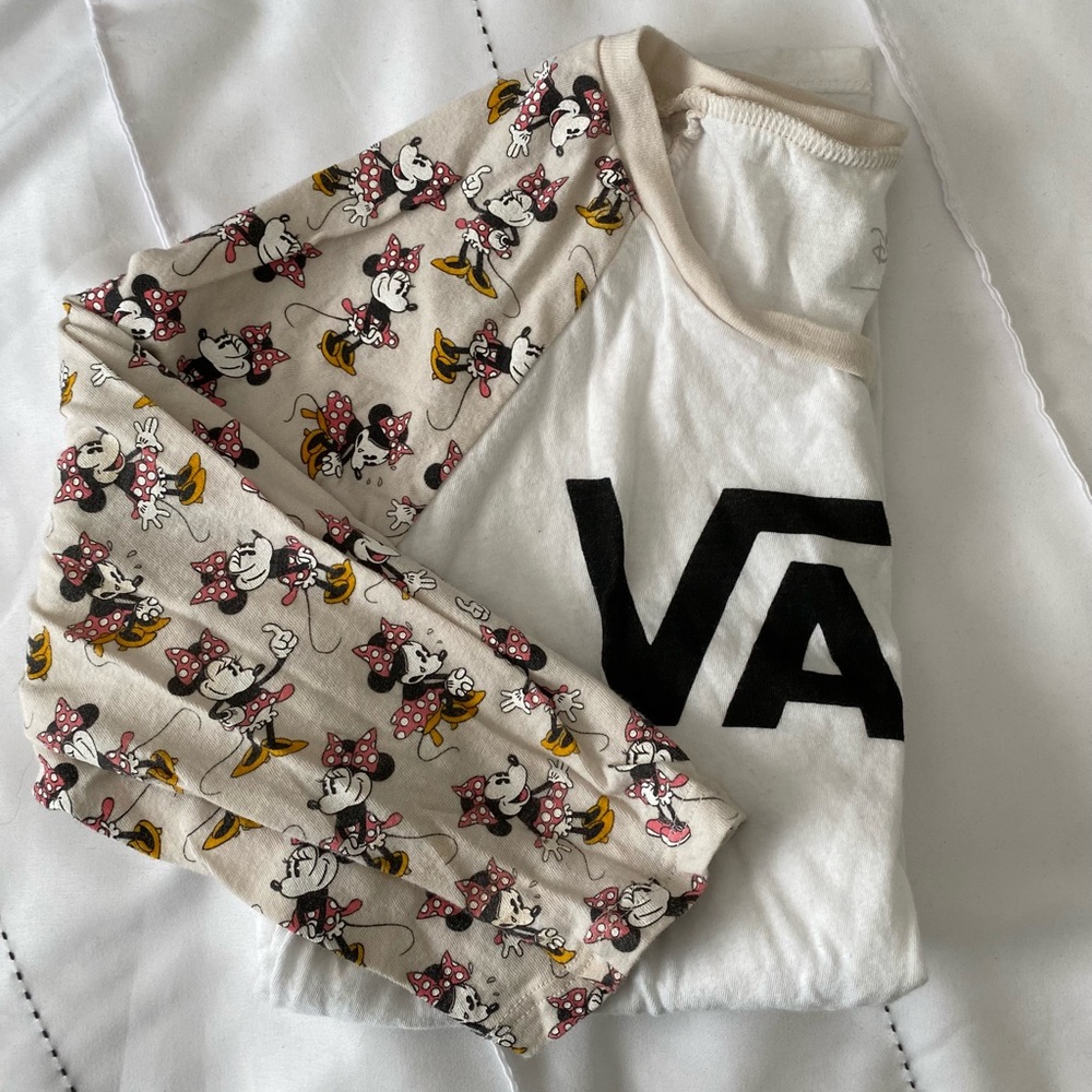 VANS MINNIE MOUSE THREE QUARTER TSHIRT